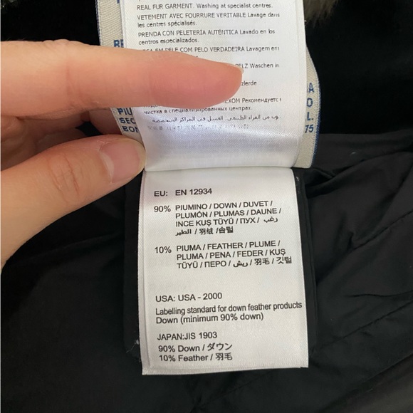 Women’s Moncler down jacket with camouflage dyed rabbit fur collar! - Picture 15 of 16